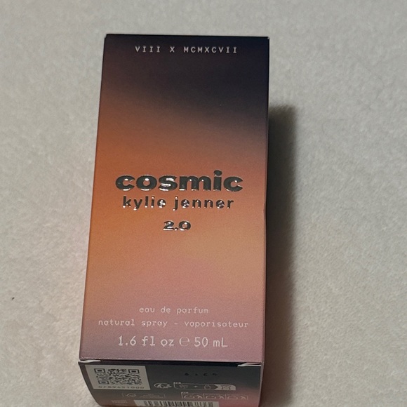 Kylie Jenner Other - Cosmic 2.0 Eau de Parfum - Gradient Design